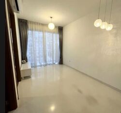 RV Suites (D10), Apartment #533359621